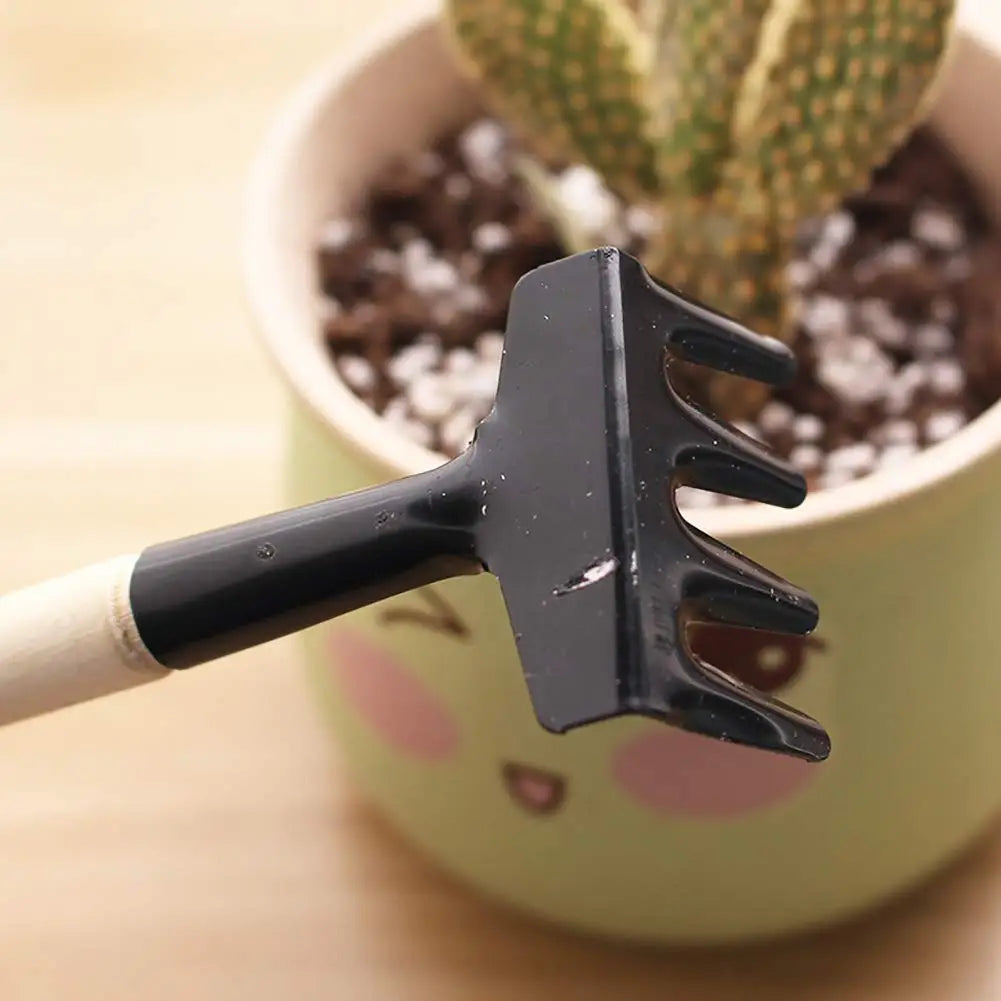 Zestaw 3 narzędzi ogrodowych